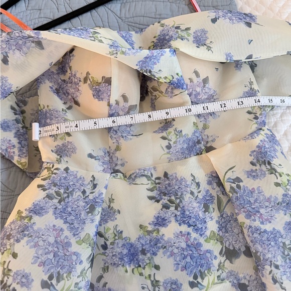 Milla Hydrangea Chic off-the-shoulder floral maxi dress ,Size S - Picture 11 of 11